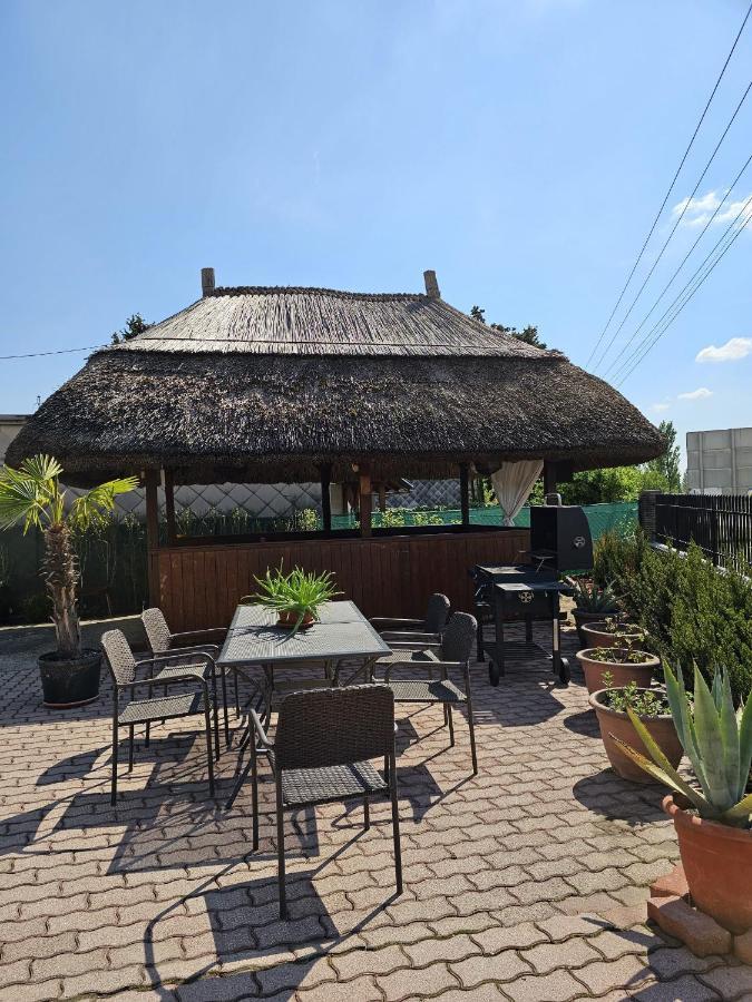 Babi Apartmanhaz Gyenesdiás Exterior photo