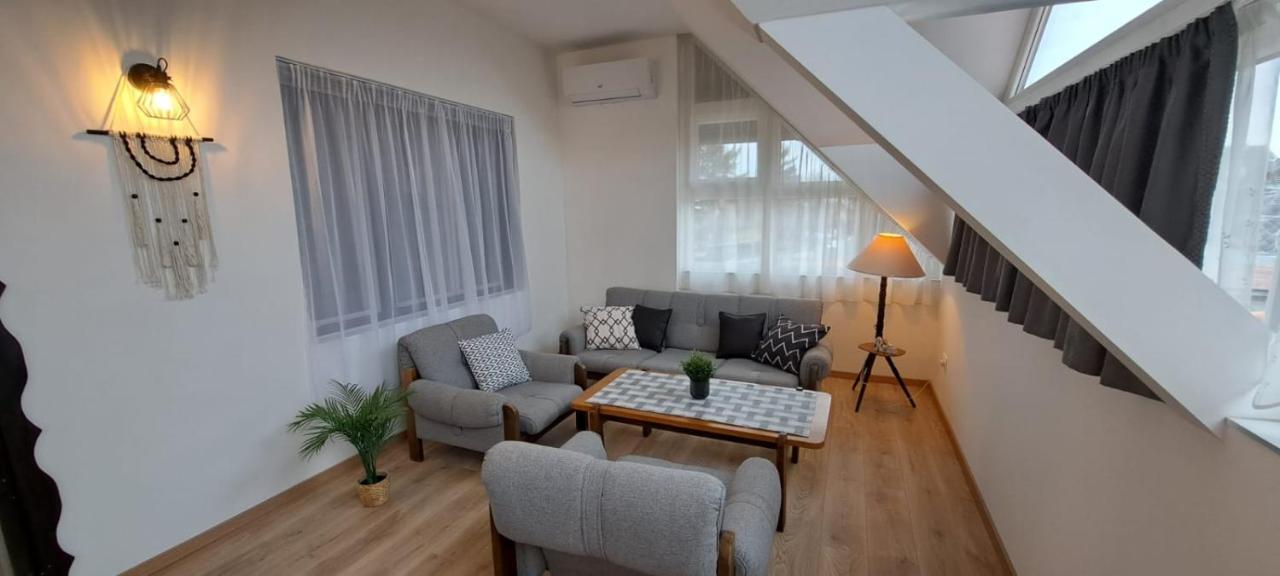 Babi Apartmanhaz Gyenesdiás Exterior photo